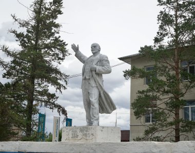 leninstatue in kirgisistan