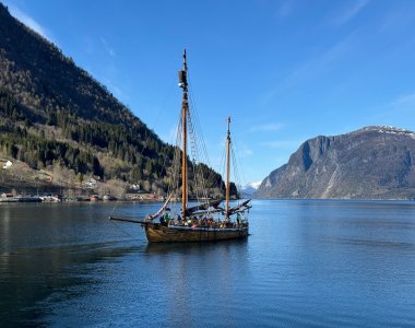 S/Y Framstig, isfjorden