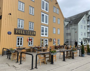 Full steam, restaurant tromsø