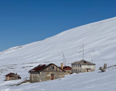 Spitzbergen, bergbaugebäude