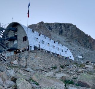 Rifugio Vittorio Emanuele II , Gr. Paradiso