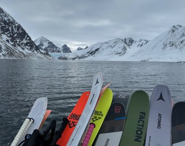 ski im zodiac, grönland