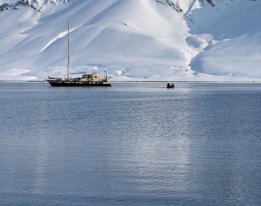 Ocean B Spitzbergen 2162