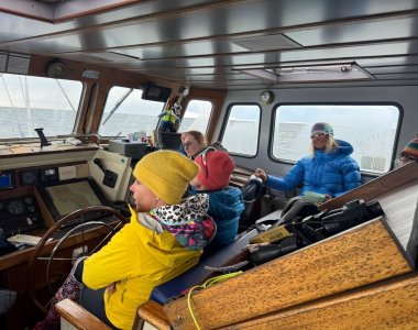 Ocean B Spitzbergen 2957