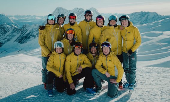 Tiefschneekurse Lehrer Team 2026