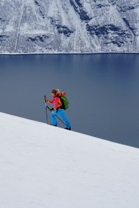Lyngen 2020 - über dem Lyngenfjord