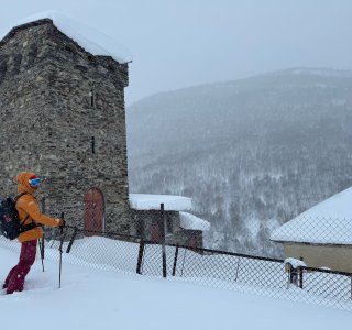 Ushguli, Tower, Lamaria, Skifahrer