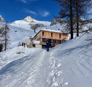 Capanna Piansecco, Val Bedretto