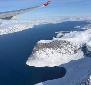 Grönland, Fjordlandschaft beim Anflug auf Maniitsoq
