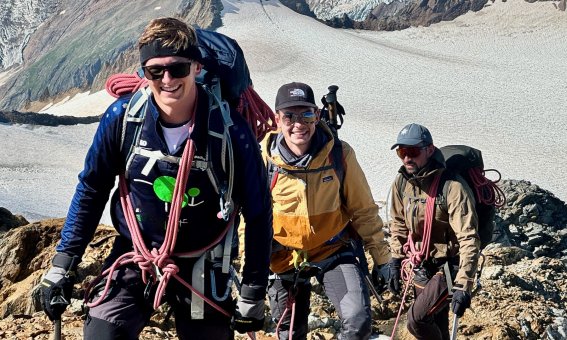dreierseilschaft auf dem sustenhorn, seilabbund