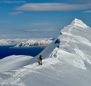 Svalbard 26 - gipfelgrad mit Aussicht