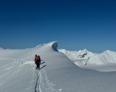 Svalbard 26 - Lowzowfjellet, Gruppe am Gipfelgrad