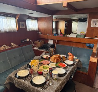 Svalbard 26 , frühstück ocean b