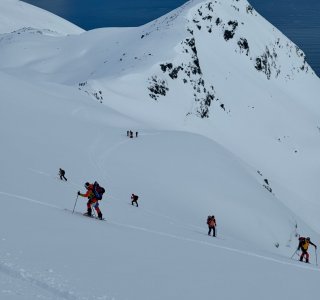 store kågtinden, paradegipfel, north of lyngen