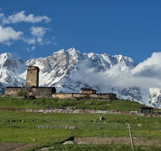 Lamaria Kloster, Ushguli, Schchara, 5.193 m