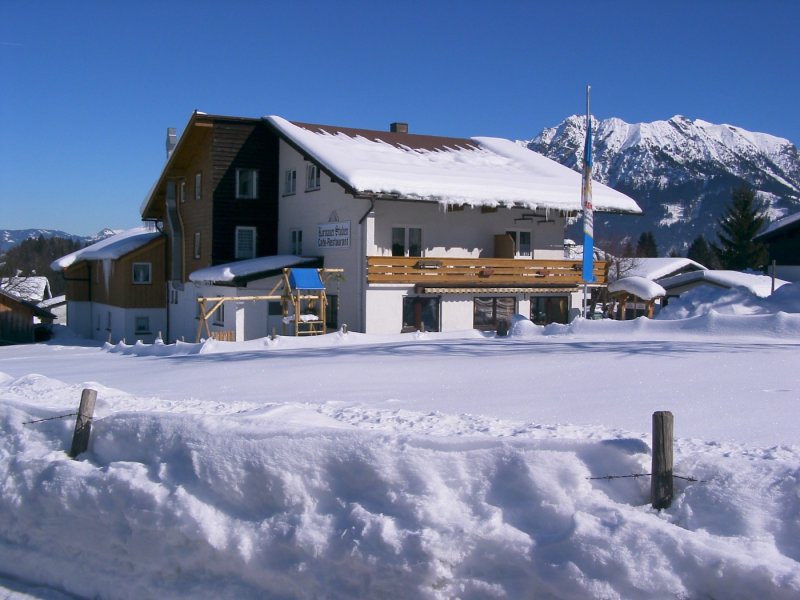 Hausansicht hinten Winter