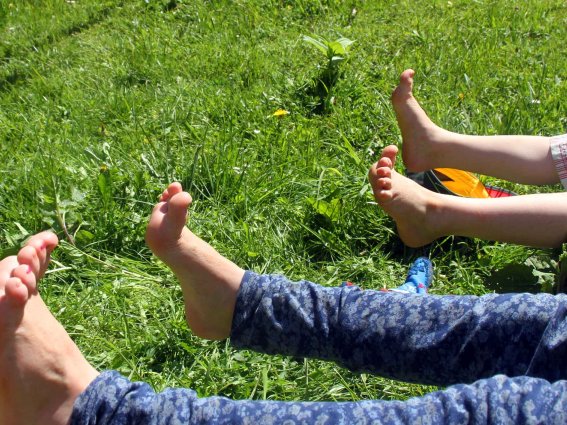 Kinderfuesse Psychotherapie