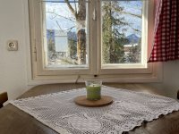 Esstisch mit schöner Aussicht (Ferienhütte)