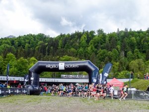Gebirgstälerlauf  20250518-00395