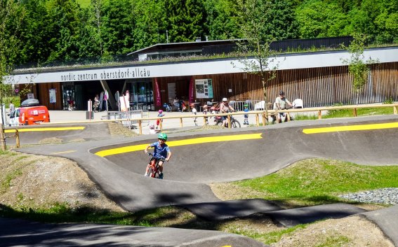 Unterwegs im Pumptrack