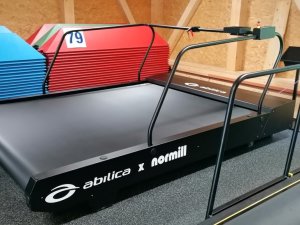 Skating-Laufband im Stützpunkt