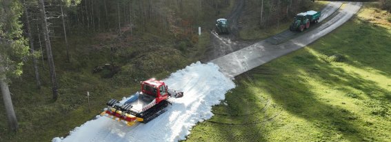 Präparierung der Snowfarming-Loipe