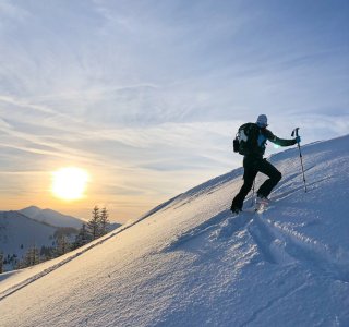 Hörnertour - Gipfelanstieg im Hintergrund das Riedberger Horn