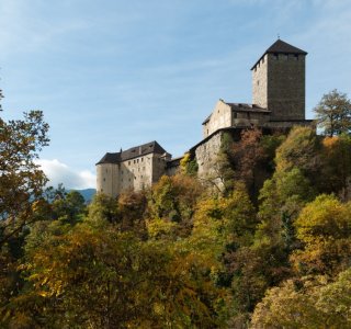 W Etsch  Meran Schloss Tirol ©Pixabay