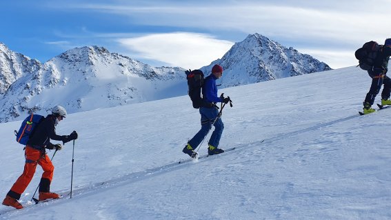 Kombikurs „Freeride trifft Skitour“ im Pitztal