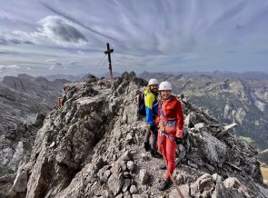 Am Gipfel der Trettach angekommen