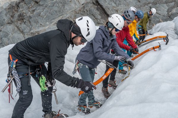 Eisausbildung Alpiner Basiskurs | © Reiner Taglinger, OASE alpin GmBhn