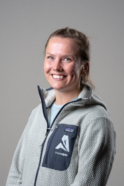 Anne Christine Kolvenbach, Bergwanderführerin UIMLA - IML | © Konrad Kalisch, OASE alpin GmbH