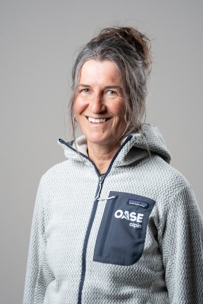 Christine Mühler, Bergwanderführerin UIMLA - IML | © Konrad Kalisch, OASE alpin GmbH