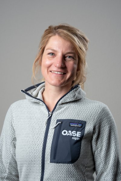 Theresa Widmer, Bergwanderführerin | © Konrad Kalisch, OASE alpin GmbH