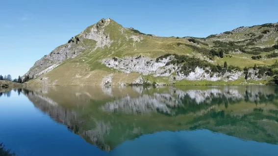 Seealpsee Oberstdorf Allgäu © Allgaeufrank OufIhEfFLSU unsplash | OASE alpin