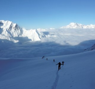 Skitour über den Wolken