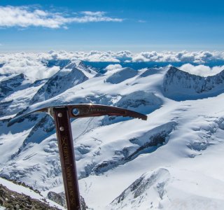 Hochtouren - Winterliches Bergpanorama