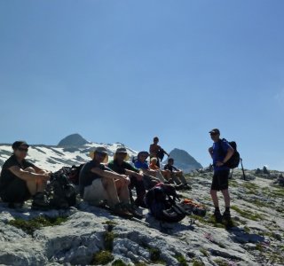 3. Tag - Rast nach der Gipfelbesteigung der Sulzfluh (hinten links)