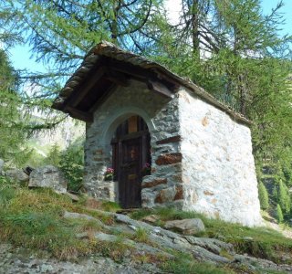 3. Tag - Die Kapelle Maria zum Schnee auf unserem Weg zum Colle Valdobbia (2.480 m)