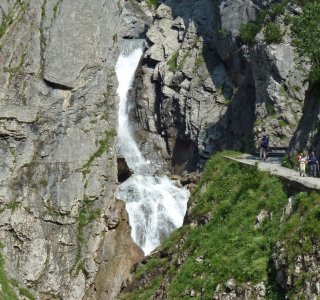 2. Tag - Die Simmser Wasserfälle sind ein beliebtes Fotomotiv und immer einen Besuch wert