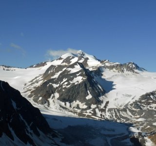4. Tag - Herrlicher Ausblick auf die Wildspitze (3.768 m) beim Aufstieg zur Braunschweiger Hütte (2.759 m)