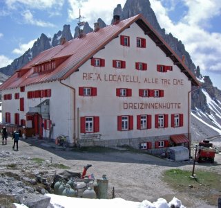 7. Tag - Das Rifugio Antonio Locatelli S. Innerkofler, bei uns bekannt als Drei Zinnen Hütte auf 2.438 m