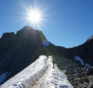 5. Tag - Früh am Morgen beginnt unser Aufstieg über das Pitztaler Jöchl (2.998 m)