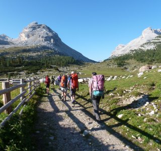 Über die Fanes Hochfläche geht es weiter zum Passo di Lago (2.480 m)