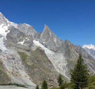 Südseite Mont Blanc Massiv | © OASE alpin GmbH