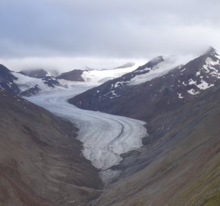 6. Tag - Der Hintereisferner ist mit einer Fläche von knapp 7 km2 einer der größten Gletscher Tirols
