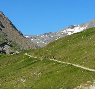 Auf dem Weg zur Martin Busch Hütte