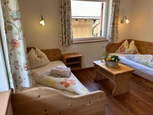 LV Kinderschlafzimmer Betten Lavendel