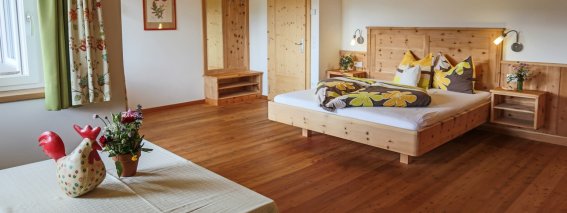 HS Schlafzimmer Himmelschüssel