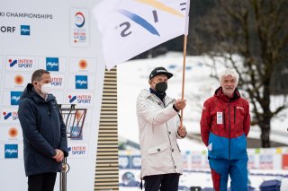 Tomaz Sustersic (L-R), DOSB President Alfons Hörmann and DSV President Franz Steinle during the closing ceremony